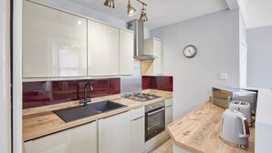 House | Private kitchen - Squirrels Leap (Whitby)
