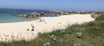  Breton stone Gite 800mt from the sea