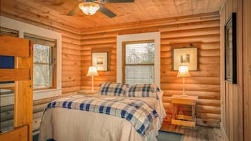 2 bedrooms, iron/ironing board, travel crib, free WiFi