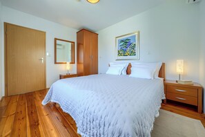 3 間睡房、上網、床單