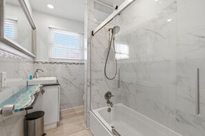 Hair dryer, towels - Modern Beauty by the Beach Gulf View Balcony &Pool (St. Pete Beach)