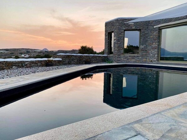 Outdoor pool - Villa & Pool (Milos Island, Cyclades)
