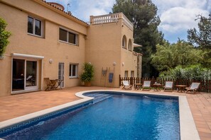 Unclassified image, 3 of 46, button - Nice house with private pool and private garden. (Tamariu)