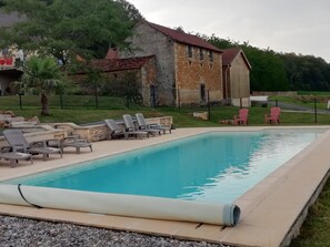 Piscine extérieure, piscine chauffée