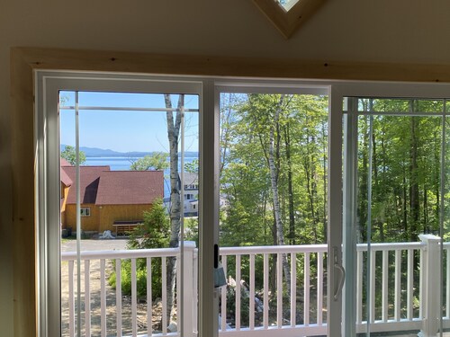 Brand New Lake-House Chalet/Lake Views/Best Location For All of NH-Lakes Region