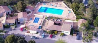 Lilliputienne - Two Bedroom Resort, Sleeps 5