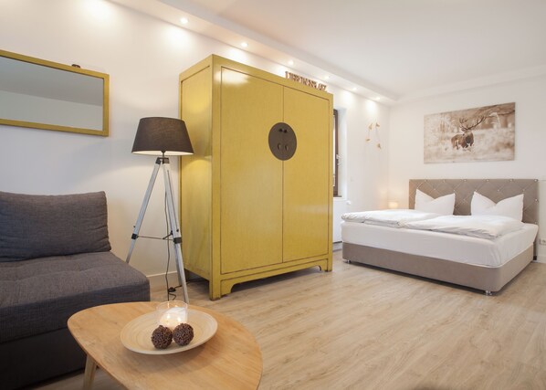 1 bedroom, free internet