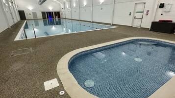 Piscine couverte