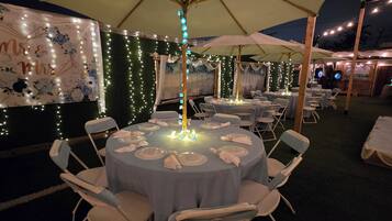 Espace banquet en plein air