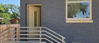 In the Heart of Longmont ~ 15 Minutes to Boulder, Colorado