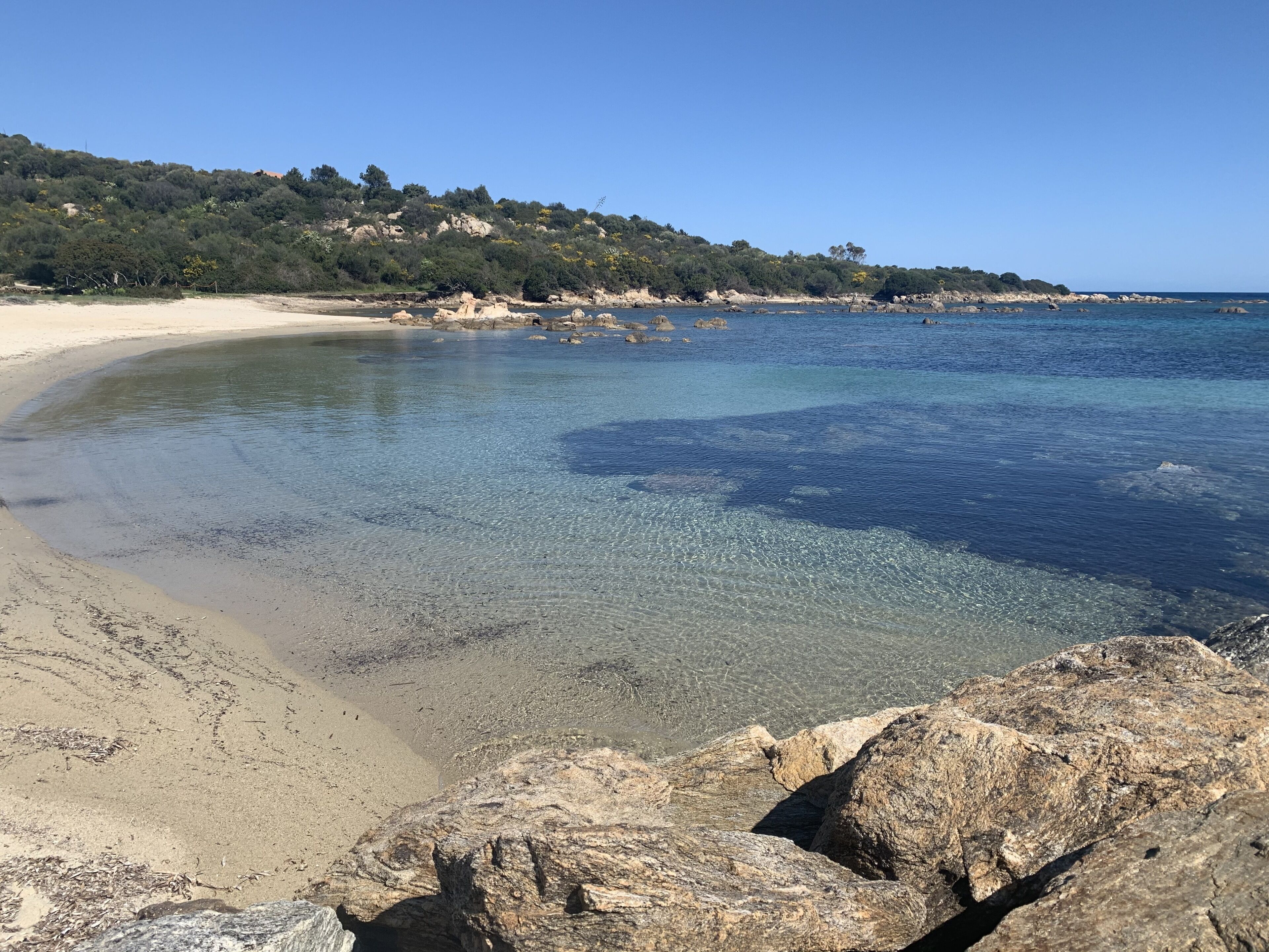 靠近海滩、沙滩椅