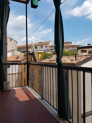 Tabla de planchar con plancha