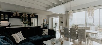 The Old Coastguards, Sleeps 8, Pets, Hot Tub