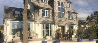 The Old Coastguards, Sleeps 8, Pets, Hot Tub