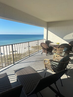 Property grounds - Walk to Flora-Bama! On Beach! Rents Sunday-Sunday in June and July! (Pensacola)