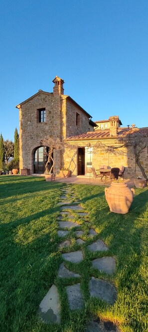Exterior - Enchanting house, private pool & garden, wellness, stunning views, easy to reach (San Giovanni d'Asso)