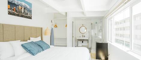 1 bedroom, desk, iron/ironing board, free WiFi