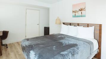 1 Schlafzimmer, Schreibtisch, Bügeleisen/Bügelbrett, kostenloses WLAN