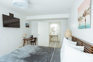 1 dormitorio, escritorio, tabla de planchar con plancha y wifi gratis