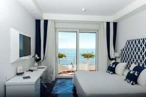 Deluxe Triple Room, Balcony, Sea View