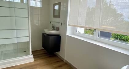Joli appartement en rez de jardin entre Crozon et Morgat