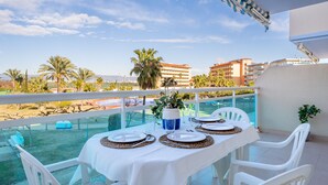 Outdoor dining - Residencial LOS JUNCOS III (La Pineda)