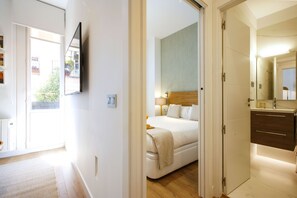 In-room safe, iron/ironing board, free WiFi, bed sheets