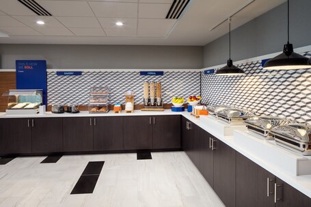 Holiday Inn Express Washington DC Downtown, an IHG Hotel - Image 21