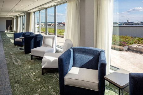 Holiday Inn Express Washington DC Downtown, an IHG Hotel - Image 31