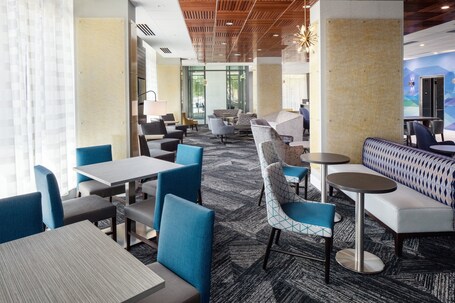 Holiday Inn Express Washington DC Downtown, an IHG Hotel - Image 44