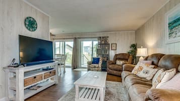 Condo (Surfside Beach Escape) | Exterior