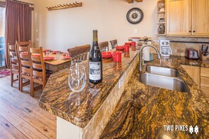 Dining - Saddle Ridge Ski-In/Out Chalet! Private Hot Tub, Grill, 7 min Drive to Resort! (Big Sky)