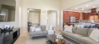 The PERFECT AZ Home! CLOSE 2 WESTGATE/GLENDALE/PHX