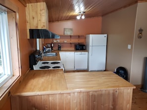 Premier-Ferienhaus | Eigene Küche | Wasserkocher mit Kaffee-/Teezubehör