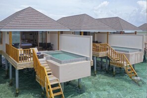 Outdoor pool - Water Villa with Private Pool (Male)