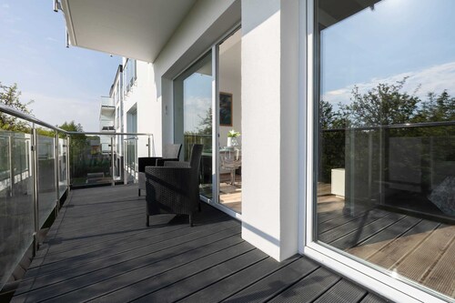 Apartment Close to the Beach | Balcony | Quiet Neighborhood