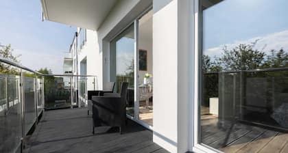Apartment Close to the Beach | Balcony | Quiet Neighborhood