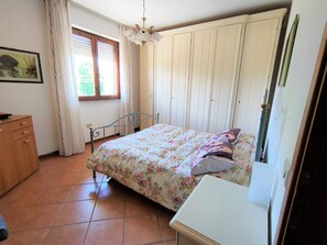 2 bedrooms, free WiFi - 2 Bedroom Apartment in Viareggio (Viareggio)