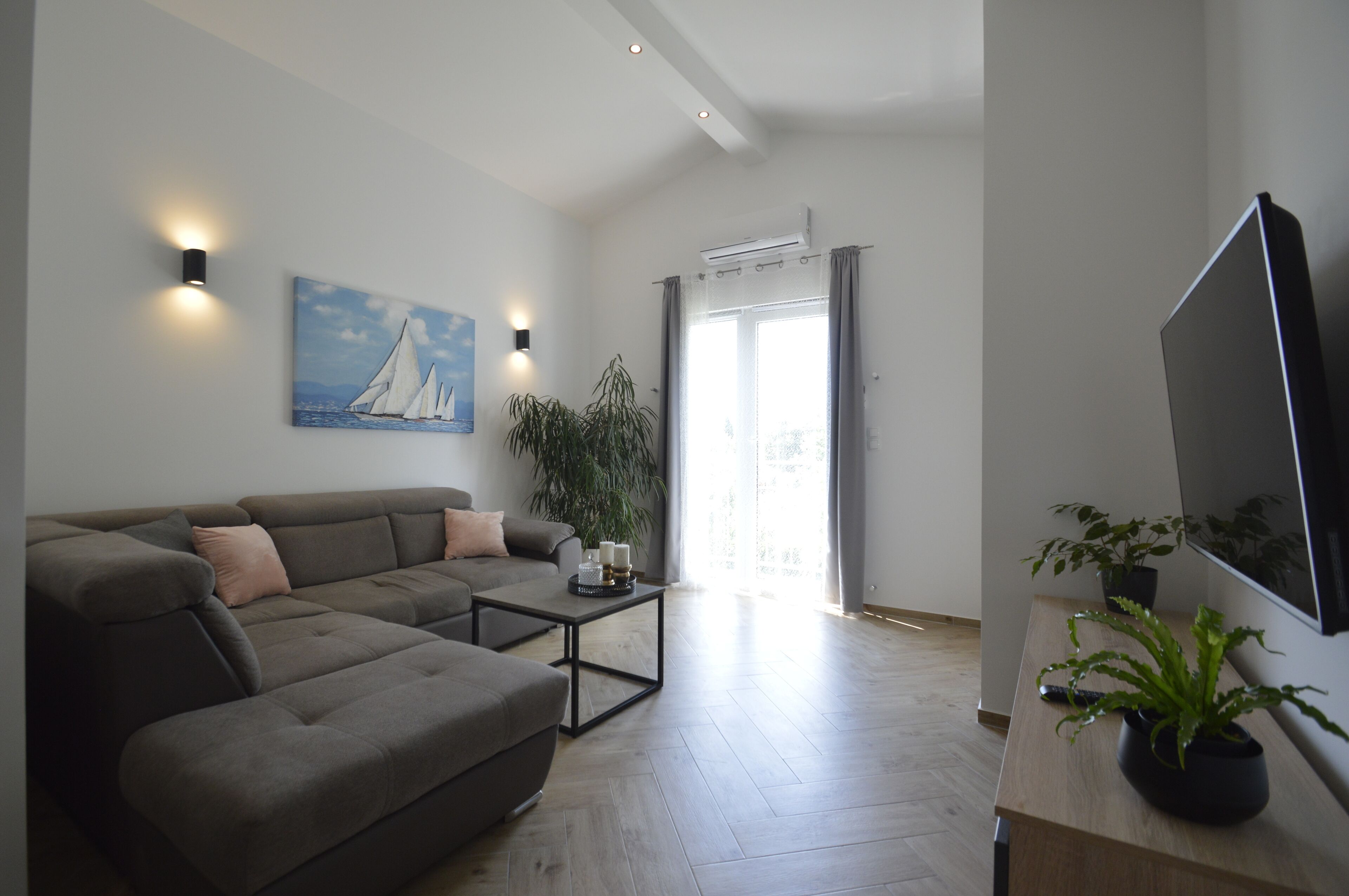 スマートテレビ、書庫