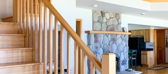 Superior Dreams - Stunning Lake Superior Bay Front Property