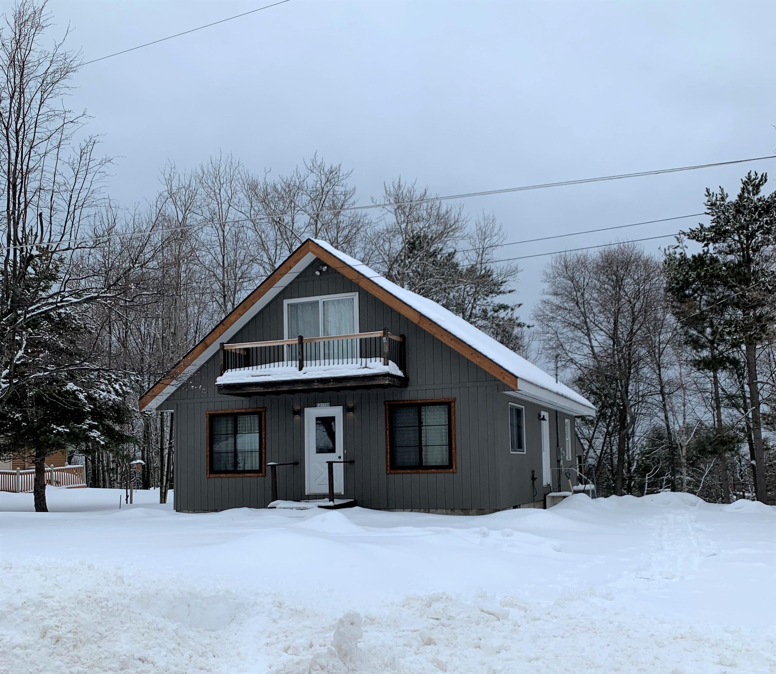 Aspen House - Stunning 4 Bedroom A-Frame