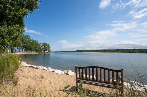 Bay House - Popular Bay Front Property Awaits!