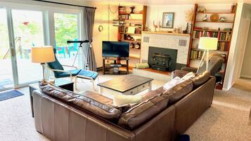 TV, DVD player, books