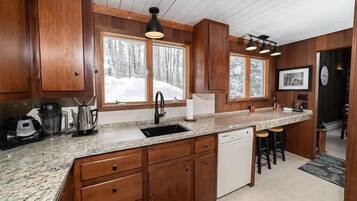 Rumah (Spring Hill 70, Campton) | Dapur pribadi