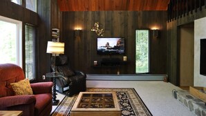 House (Spring Hill 70, Campton) | Exterior - Pet-friendly Private Vacation Home in the White Mountains - Sh70c (Campton)