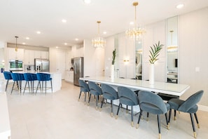 Dining - Grand Villa with Games Room at Encore (Kissimmee)