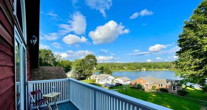 Lakeside Berkshires Home Near Hiking & Skiing!