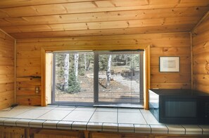 Interior - 'Aspen Meadow Cabin' ~ 9 Miles Outside Duck Creek (Duck Creek Village)
