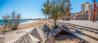 9 Plazas Piso 5 Hab. Centro Vinaròs a 350 mts de la Playa con Vistas