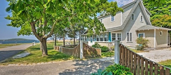 Common Fence Point Cottage w/ Ocean Views!